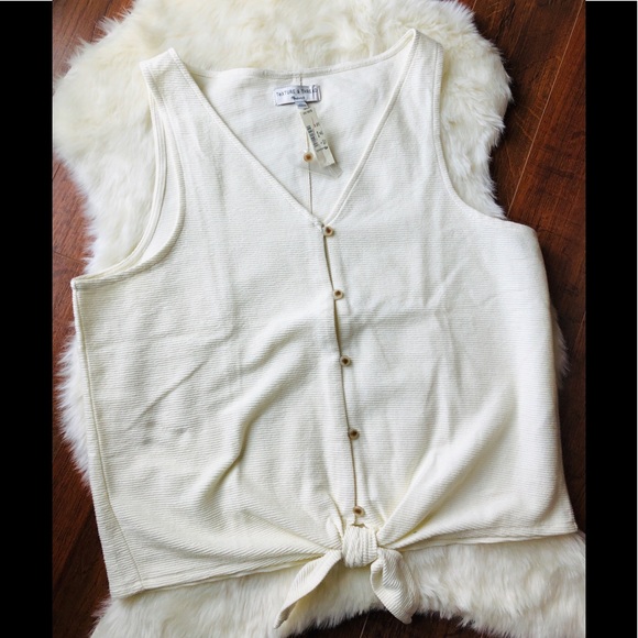 Madewell Texture & Thread Button-Front Tie Tank - Picture 3 of 4